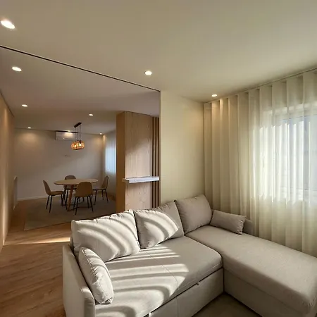 בית נופש Brittos Lovely - Family